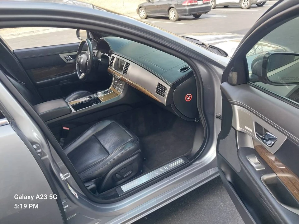2011 Jaguar X250 XFR - Image 7 of 16