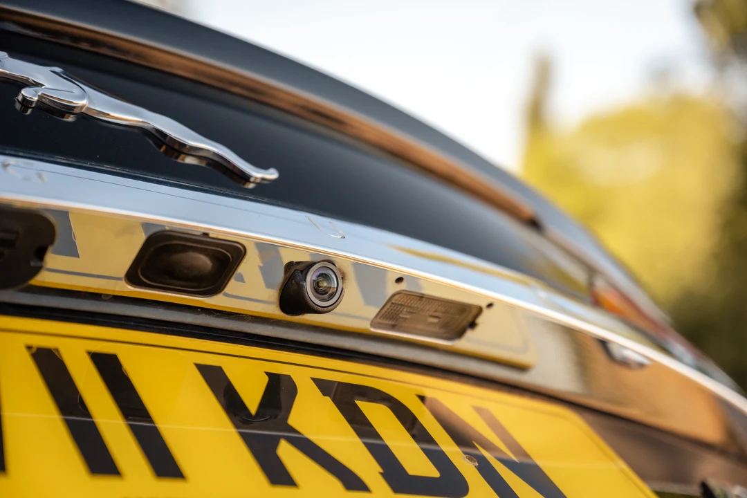2011 Jaguar X250 XFR - Image 22 of 31