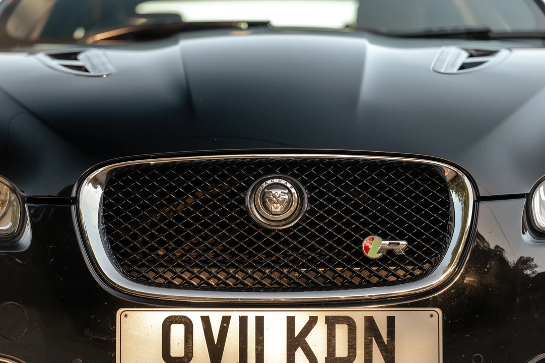 2011 Jaguar X250 XFR - Image 28 of 31