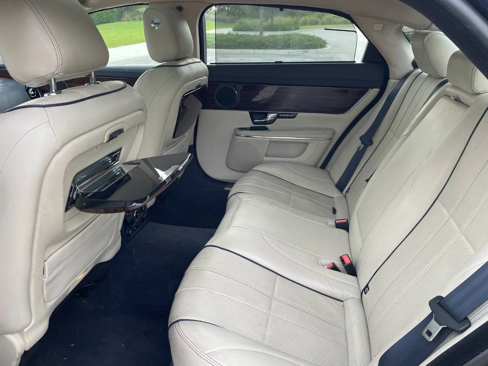 2011 Jaguar X351 XJ - Image 9 of 10