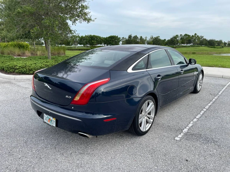 2011 Jaguar X351 XJ - Image 4 of 10