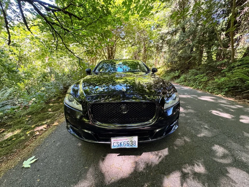 2011 Jaguar X351 XJ - Image 3 of 22