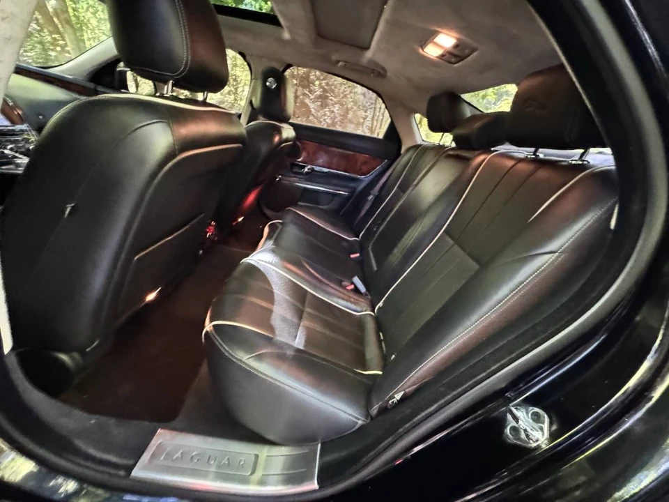 2011 Jaguar X351 XJ - Image 11 of 22