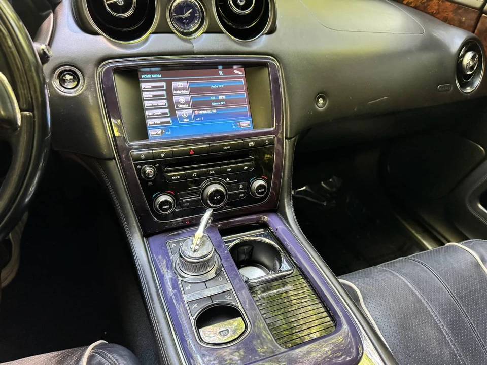 2011 Jaguar X351 XJ - Image 21 of 22