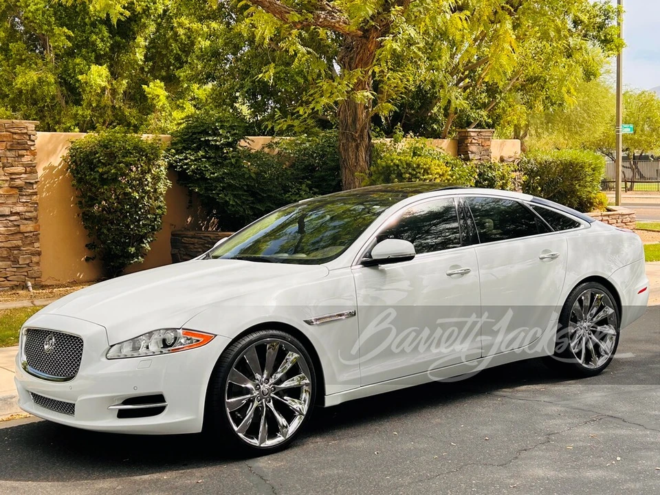 2011 Jaguar X351 XJ - Image 6 of 18