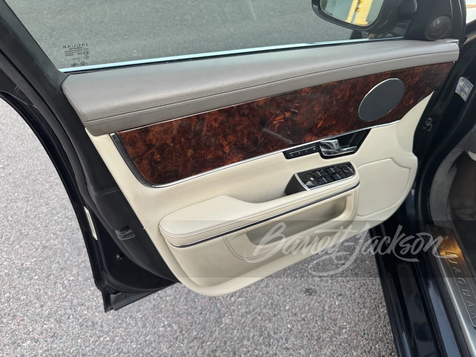 2011 Jaguar X351 XJ - Image 7 of 14