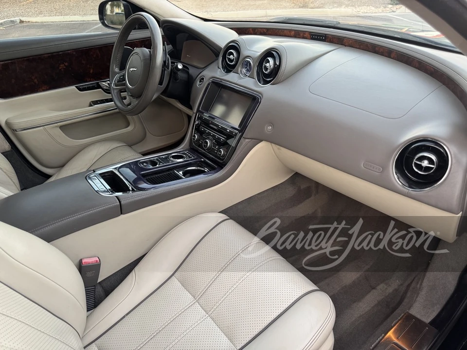 2011 Jaguar X351 XJ - Image 8 of 14