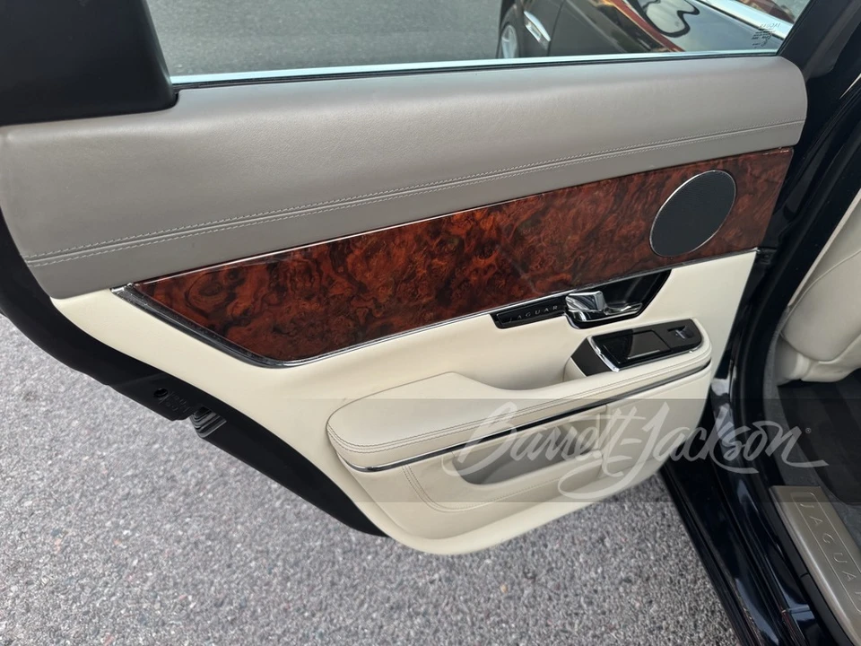 2011 Jaguar X351 XJ - Image 10 of 14