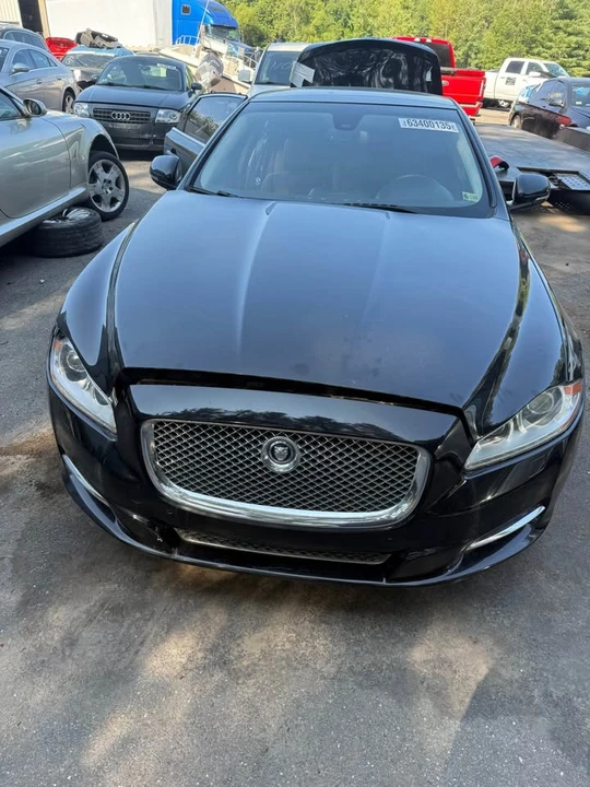 2011 Jaguar X351 XJ - Image 2 of 9