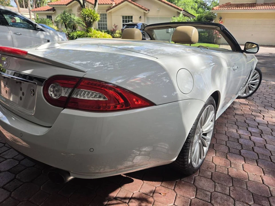 2011 Jaguar X150 XK - Image 5 of 19
