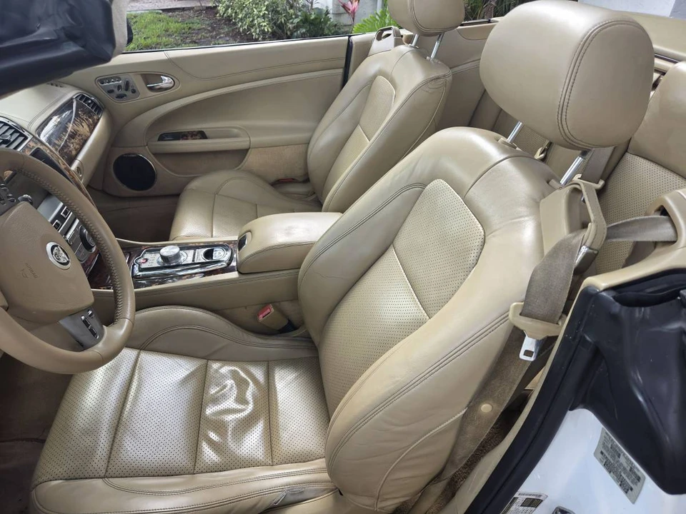 2011 Jaguar X150 XK - Image 7 of 20