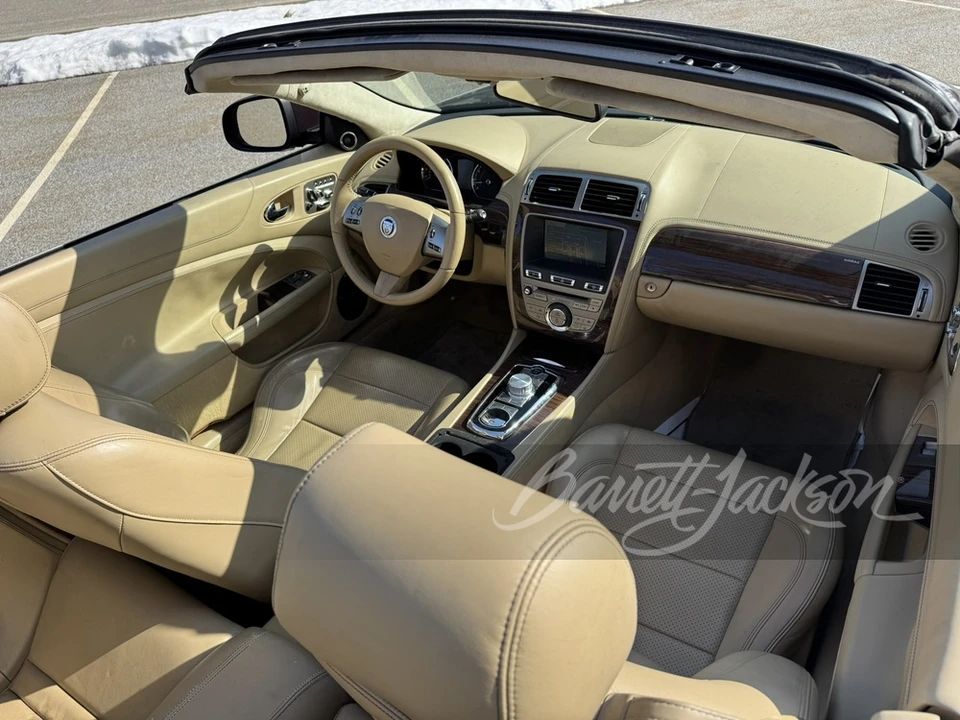 2011 Jaguar X150 XK - Image 4 of 10