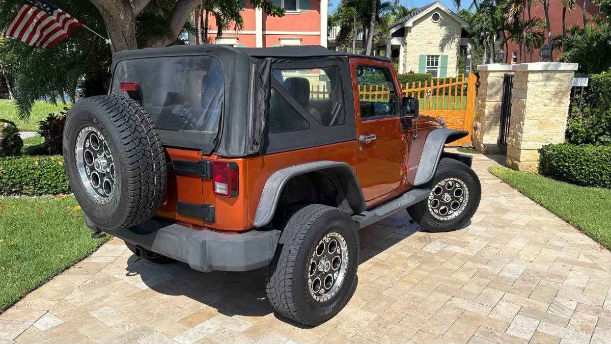 2011 Jeep JK Wrangler - Image 4 of 17