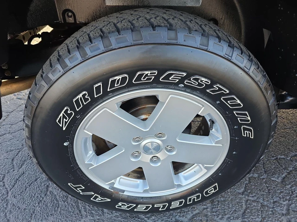 2011 Jeep JK Wrangler - Image 17 of 21
