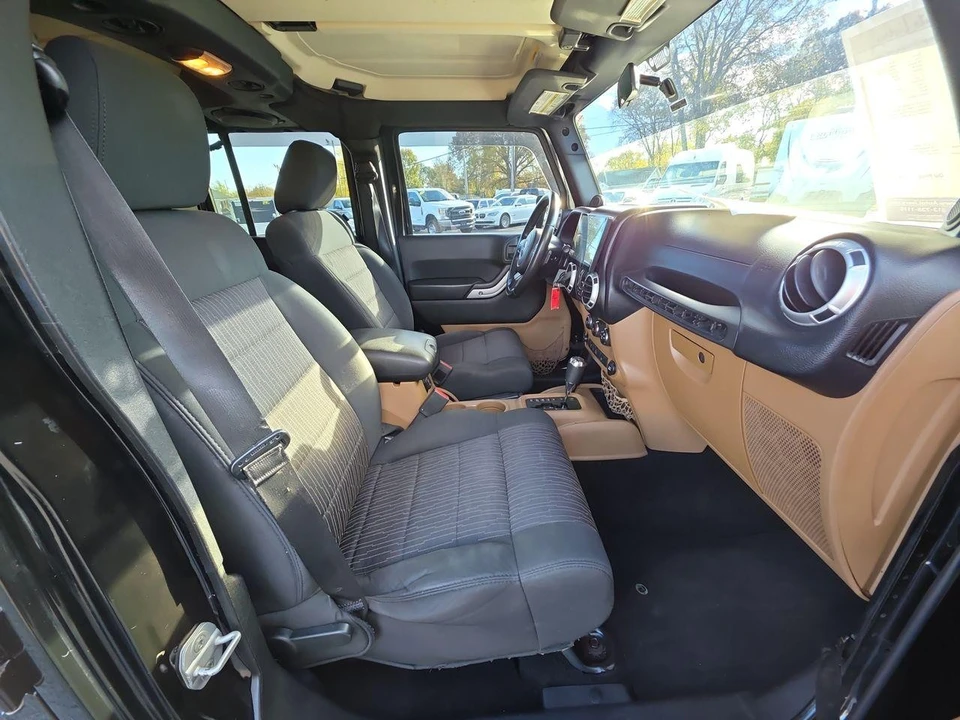 2011 Jeep JK Wrangler - Image 8 of 21