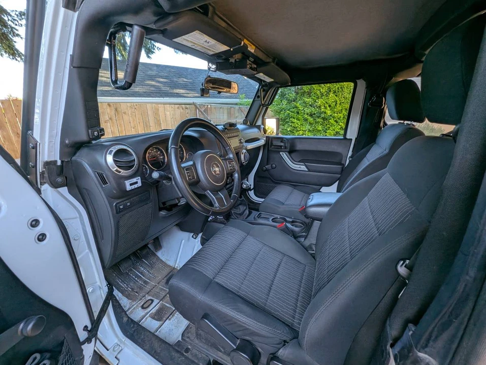 2011 Jeep JK Wrangler - Image 10 of 21
