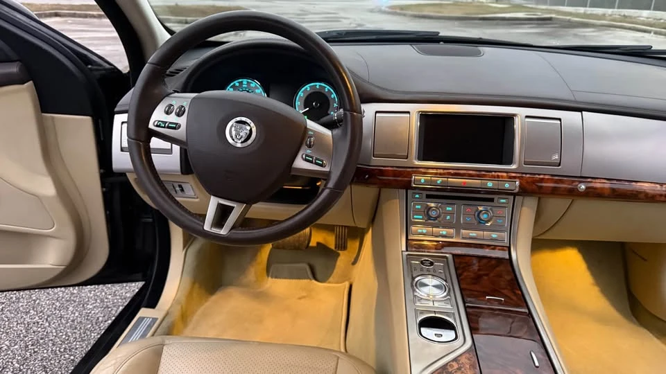 2011 Jaguar X250 XF - Image 15 of 19
