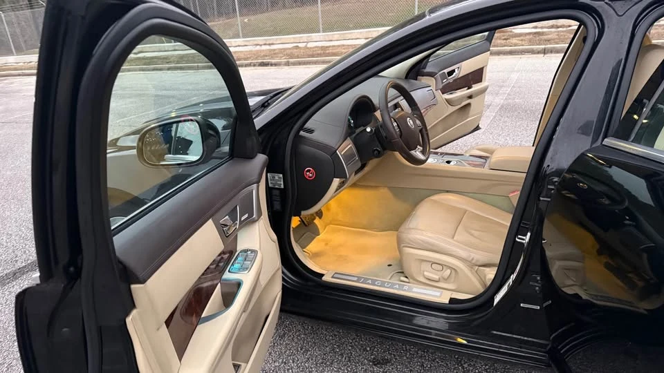2011 Jaguar X250 XF - Image 14 of 19
