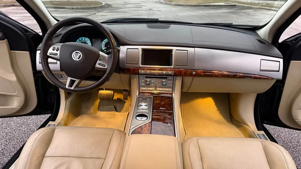 2011 Jaguar X250 XF - Image 16 of 19