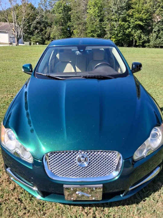2011 Jaguar - Image 3 of 5