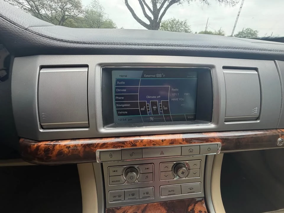 2011 Jaguar X250 XF - Image 15 of 19
