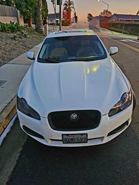 2011 Jaguar X250 XFR - Image 4 of 10