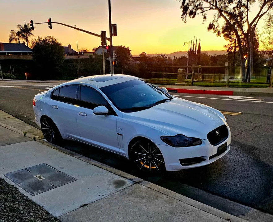 2011 Jaguar X250 XFR - Image 3 of 10