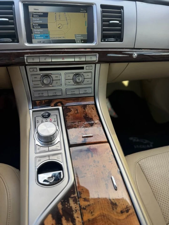 2011 Jaguar X250 XF - Image 17 of 18