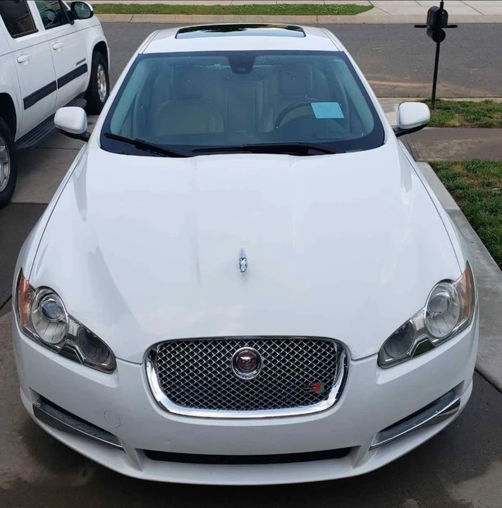 2011 Jaguar X250 XFR - Image 2 of 10
