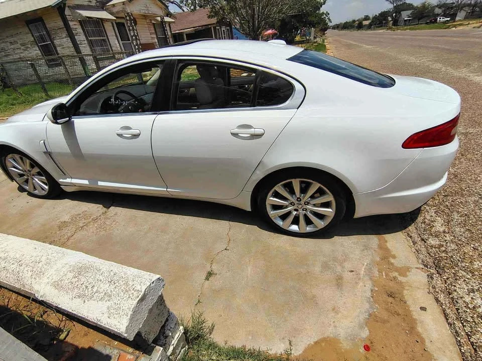 2011 Jaguar X250 XF - Image 9 of 11