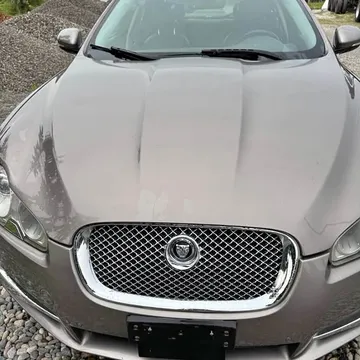 2011 Jaguar XF