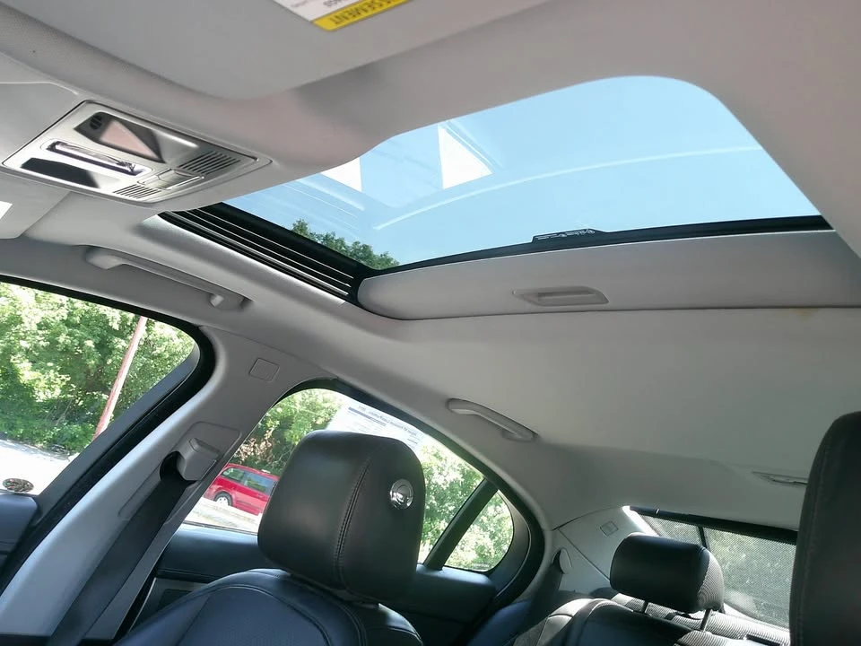 2011 Jaguar X250 XF - Image 11 of 15
