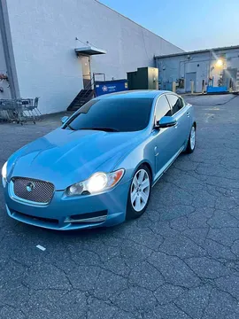 2011 Jaguar XF Premium Luxury Sedan 4D