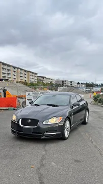 2011 Jaguar XF Premium Luxury Sedan 4D