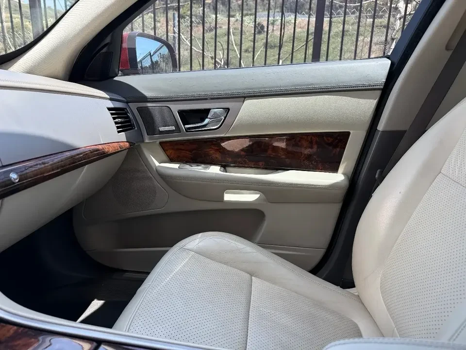 2011 Jaguar X250 XF - Image 13 of 14
