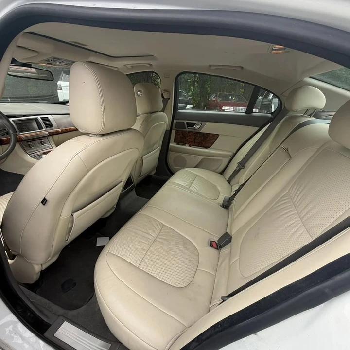 2011 Jaguar X250 XF - Image 10 of 11