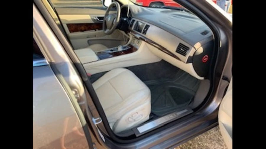 2011 Jaguar X250 XF - Image 7 of 8