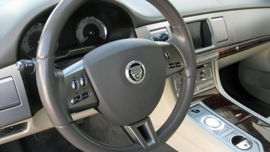 2011 Jaguar X250 XF - Image 5 of 7