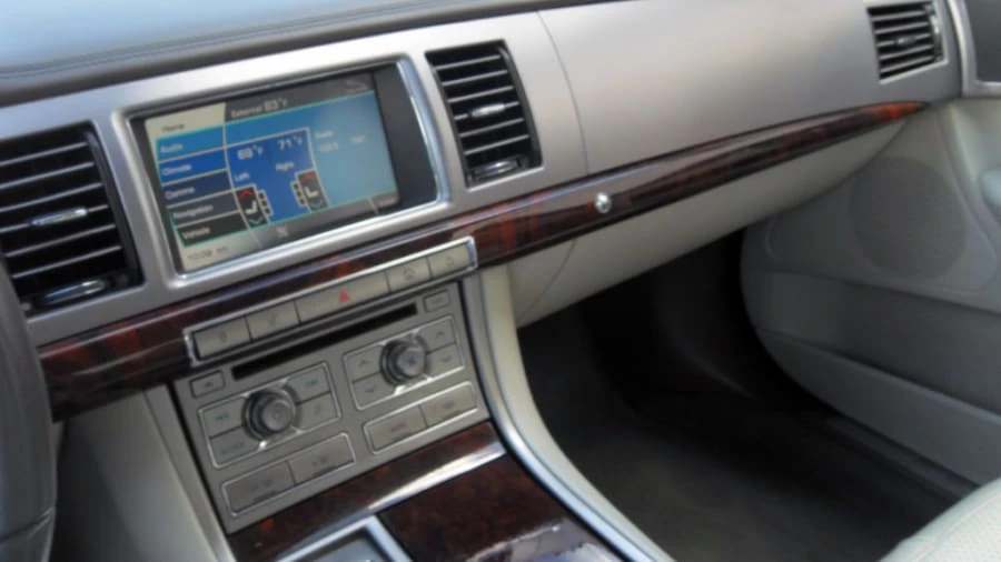 2011 Jaguar X250 XF - Image 6 of 7