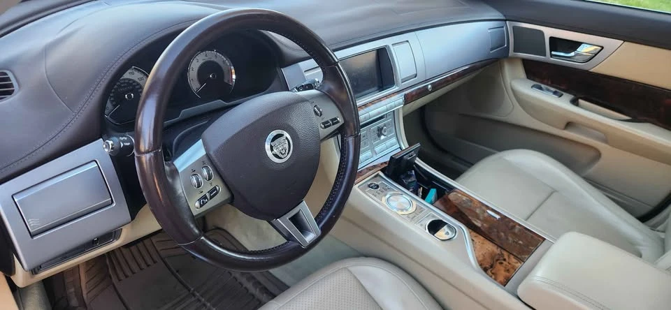 2011 Jaguar X250 XF - Image 10 of 17