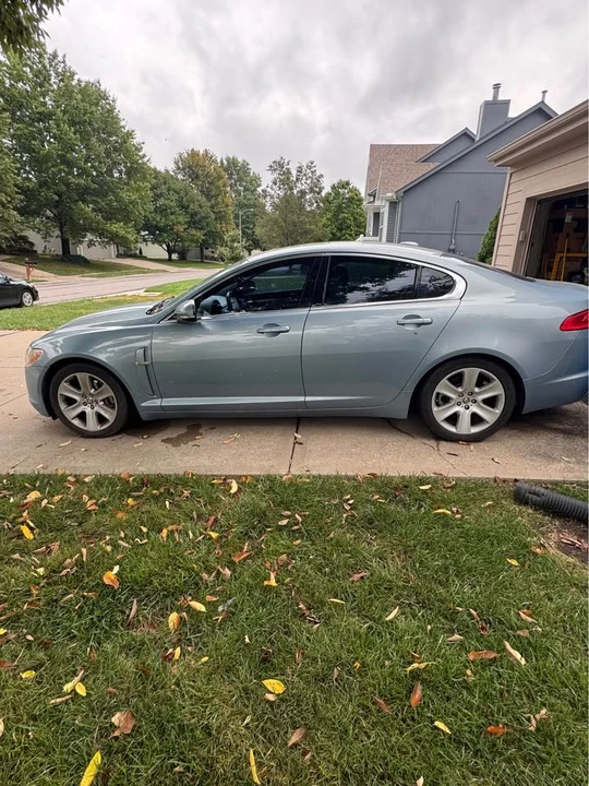 2011 Jaguar X250 XF - Image 2 of 10