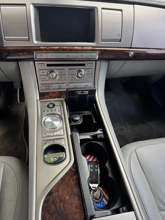 2011 Jaguar X250 XF - Image 4 of 10
