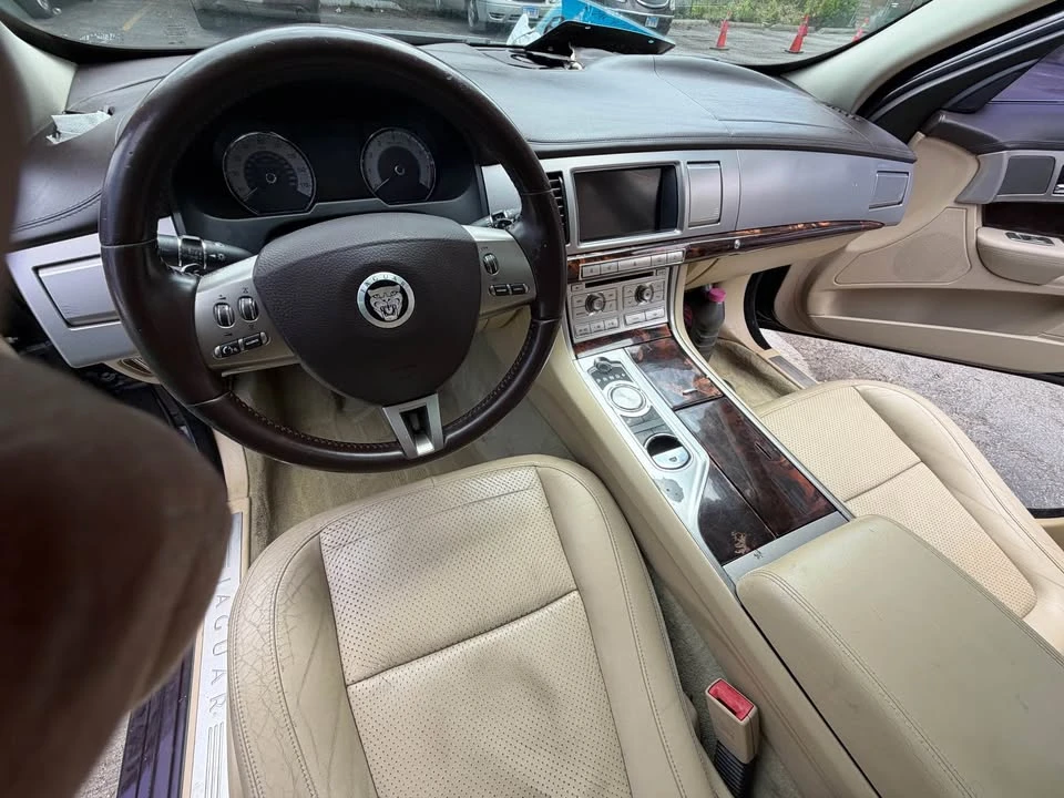 2011 Jaguar X250 XF - Image 8 of 9