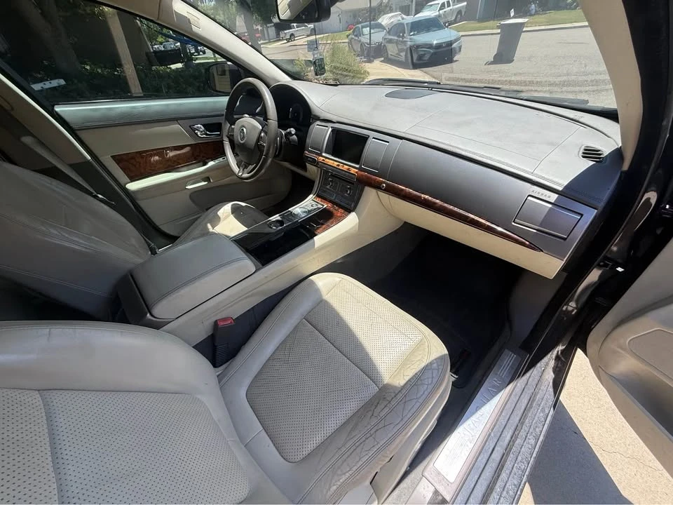 2011 Jaguar X250 XF - Image 4 of 10