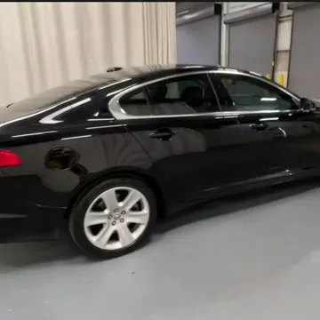 2011 Jaguar XF Premium Sedan 4D