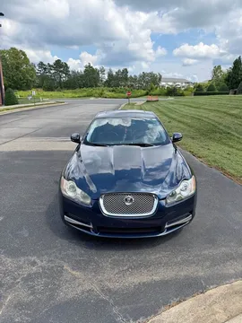 2011 Jaguar XF Premium Sedan 4D