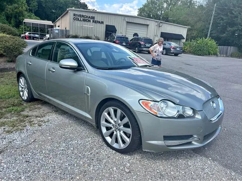 2011 Jaguar XF Premium Sedan 4D
