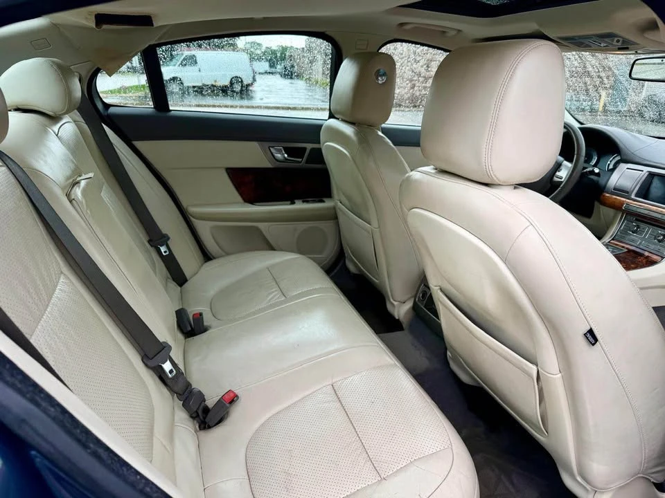 2011 Jaguar X250 XF - Image 9 of 16
