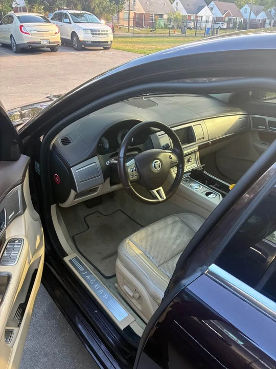 2011 Jaguar X250 XF - Image 10 of 12