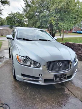 2011 Jaguar XF Sedan 4D
